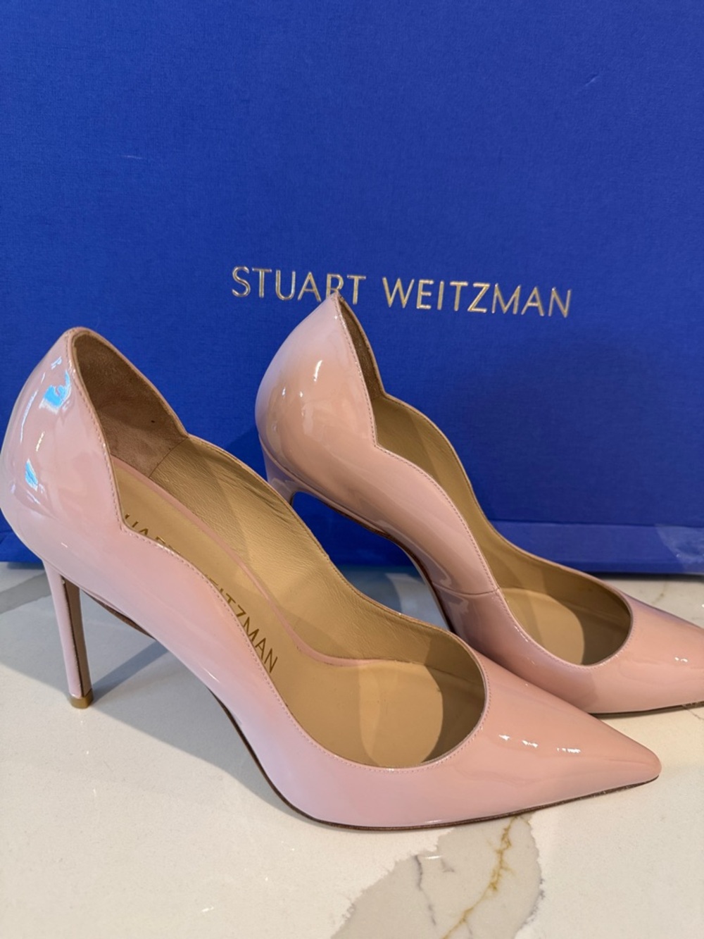 Stuart Weitzman Blush Patent Pointed-Toe Pumps 10.5 - Picture 2 of 8